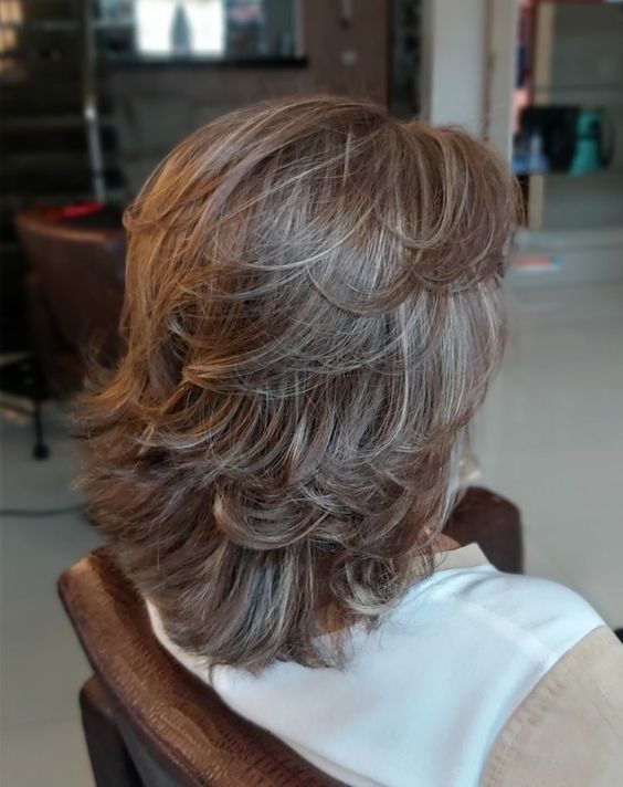 feathered haircuts for medium length hair