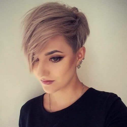 Chic Pixie Cuts: 24 Styles to Elevate Your Hairstyle - Page 23 of 24