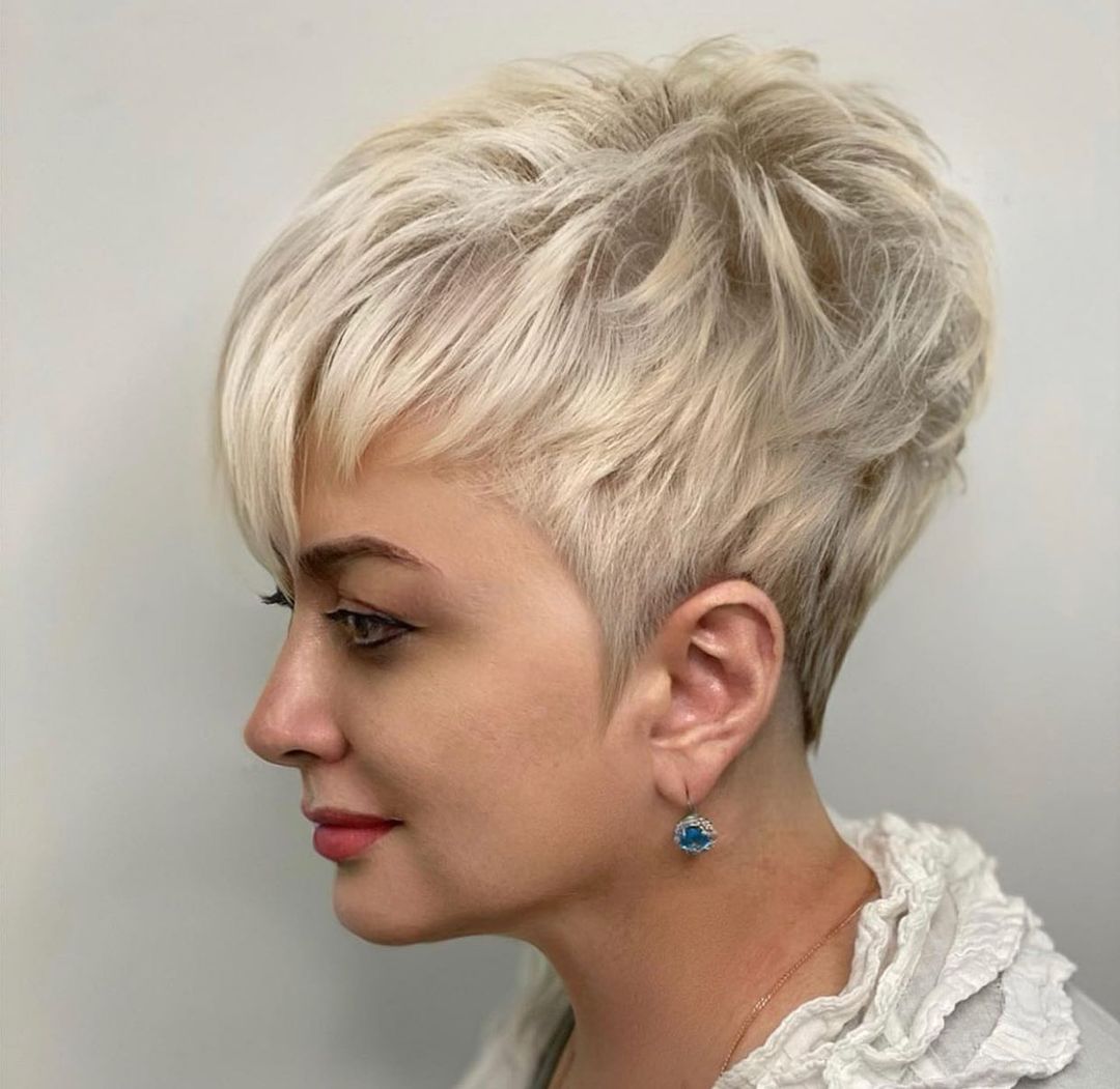 short hairstyles, pixie haircut, elegance,