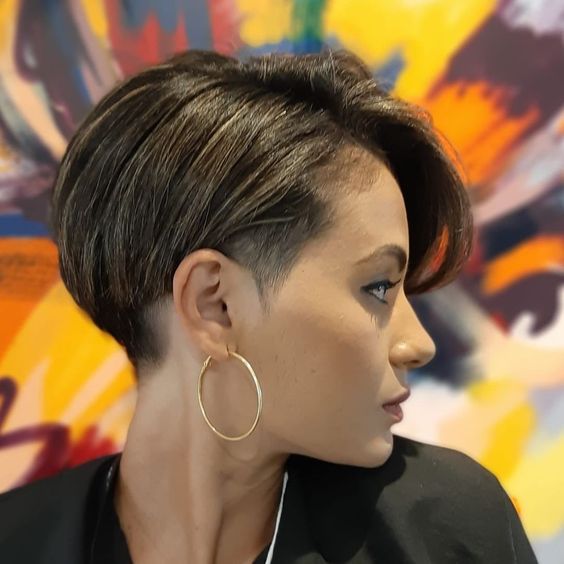 modern haircuts for short hair