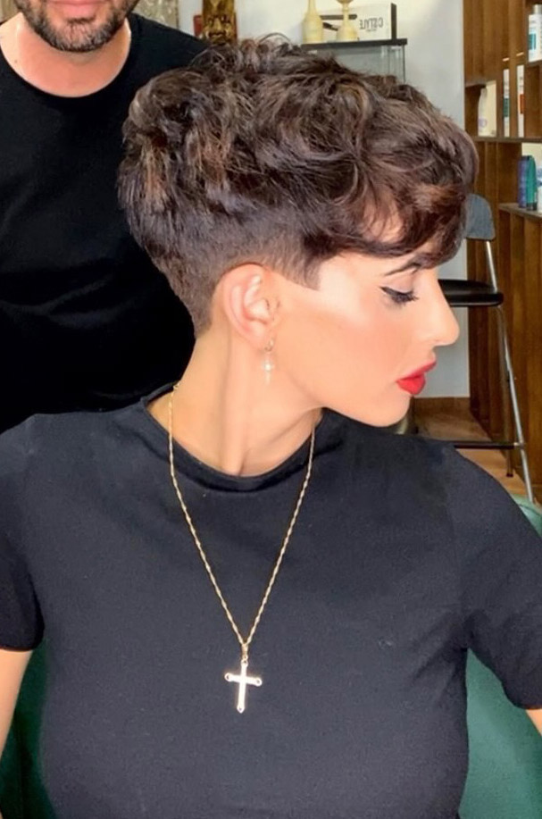 Inmad Elope Pixie Cut