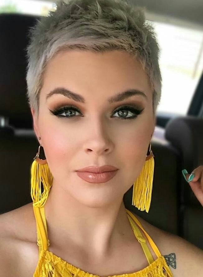 Pixie Like a Celebrity