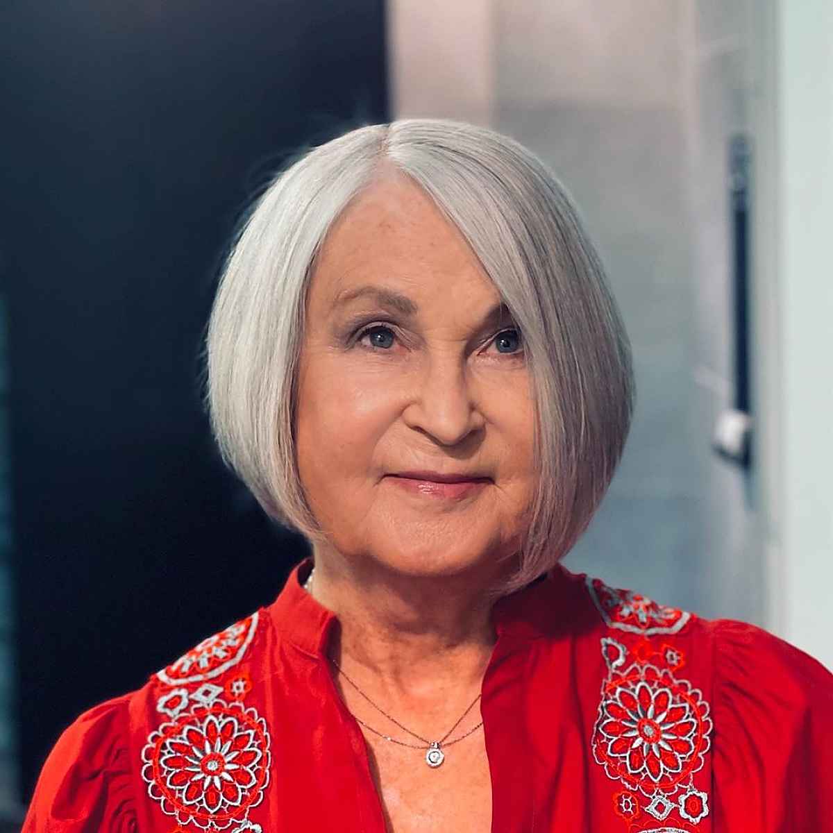 asymmetrical bob haircuts