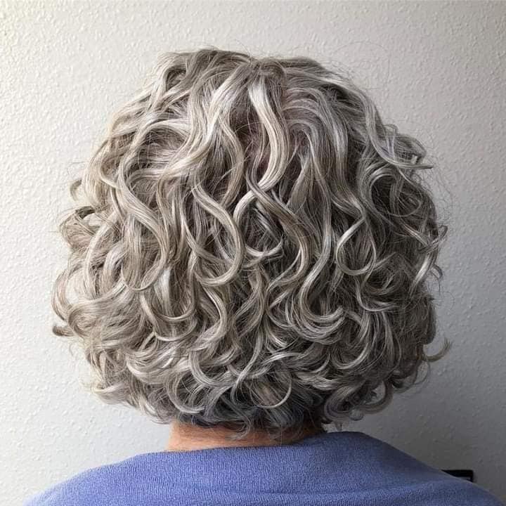 curly Bob hair styles