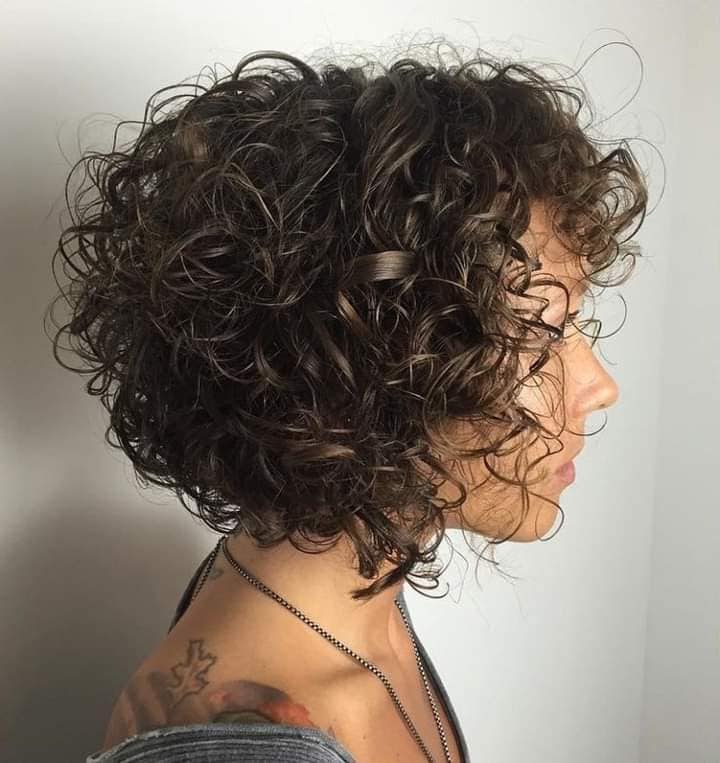 curly Bob hair styles