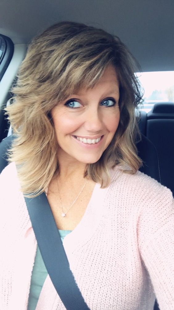 Hairstyles with Layers for a Younger Appearance