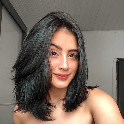 latest medium hair trends