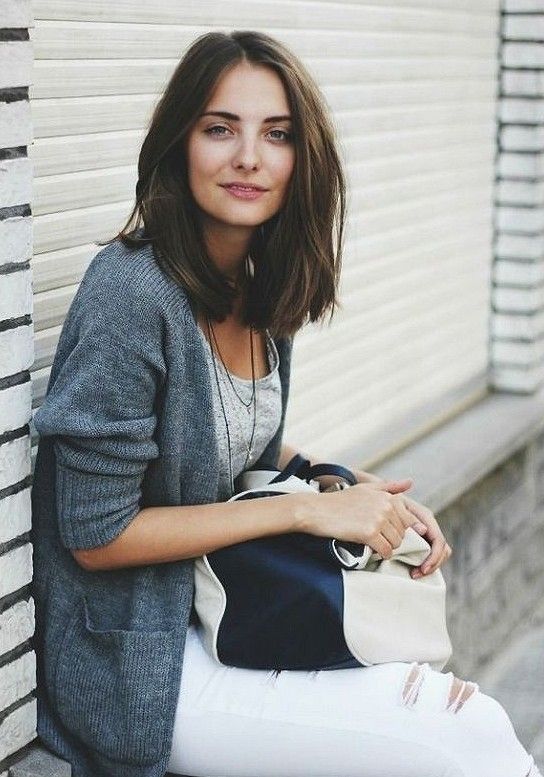 22 Long Bob Haircuts We Can't Stop Screenshotting - Page 20 of 22