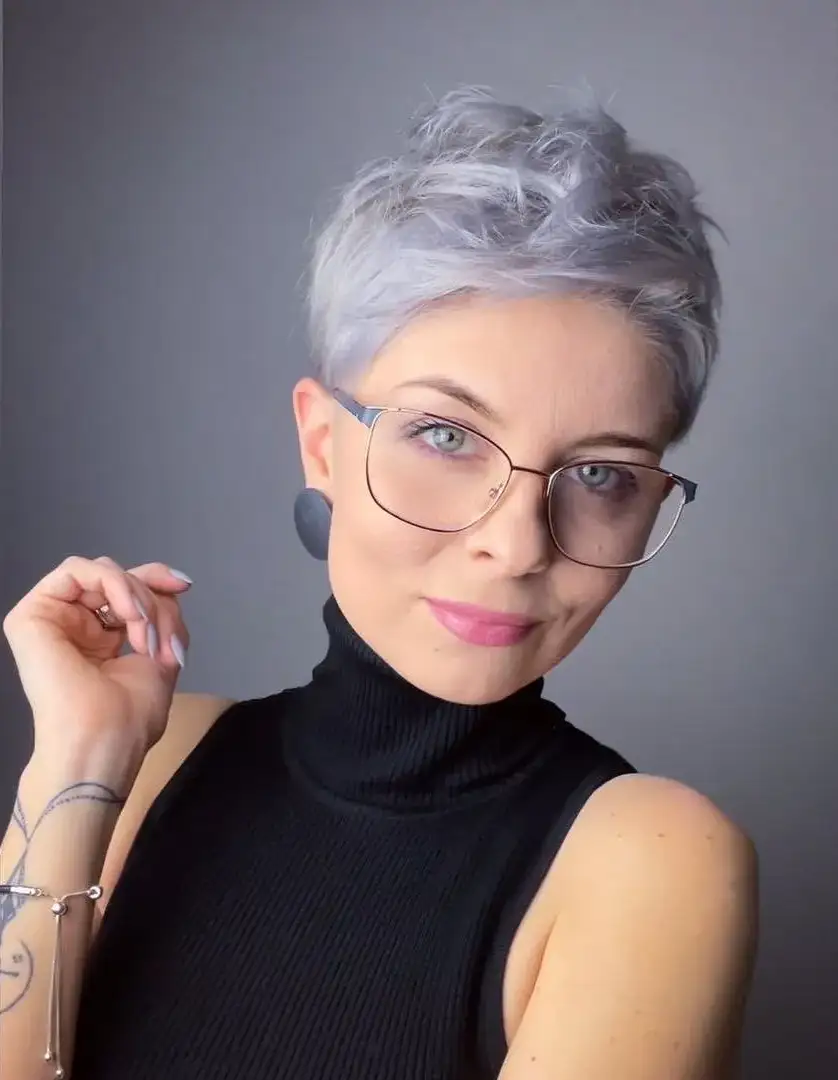 anti-aging short hairstyles