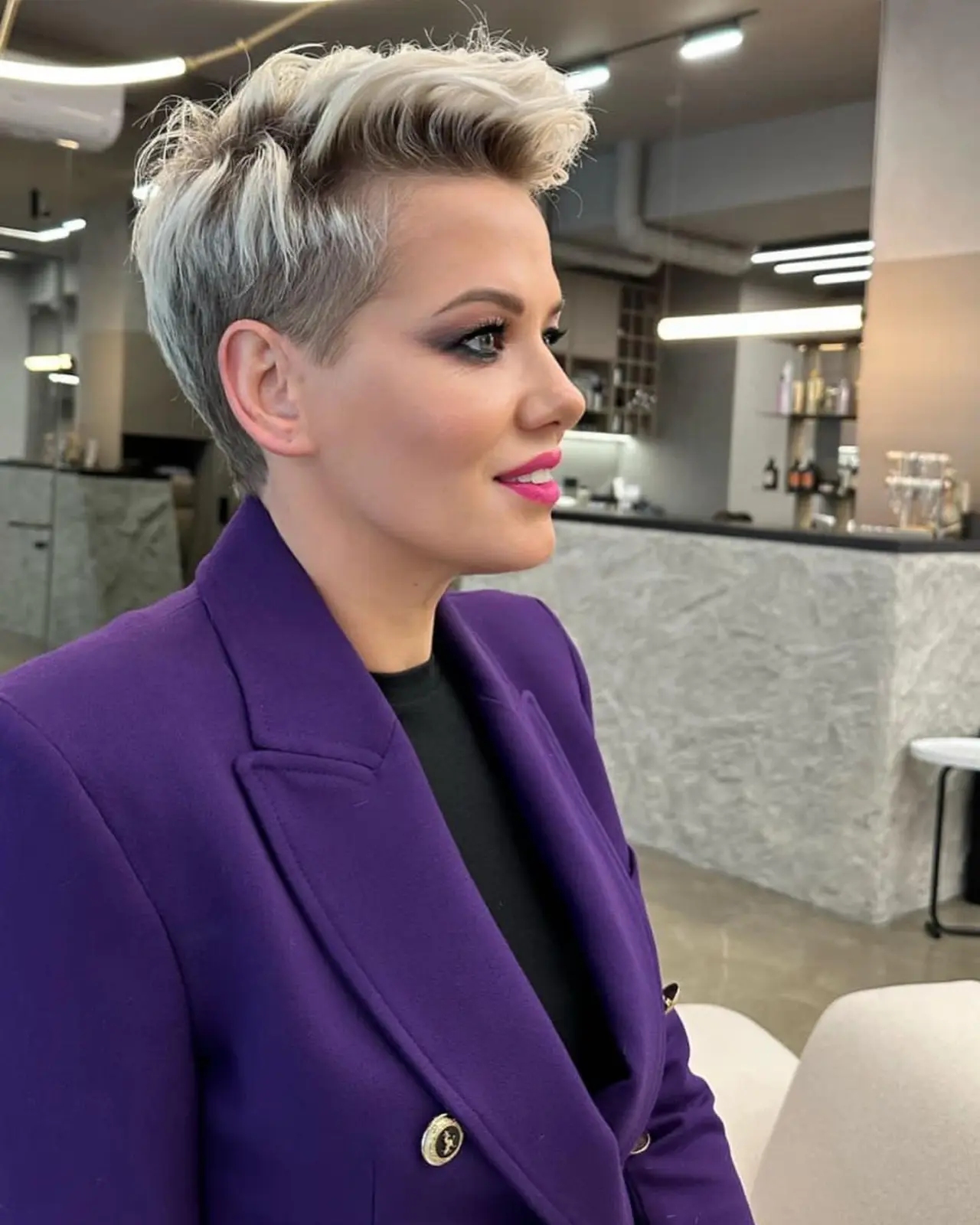 anti-aging short hairstyles