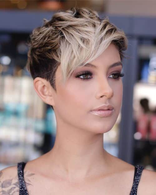 cutest short haircuts women