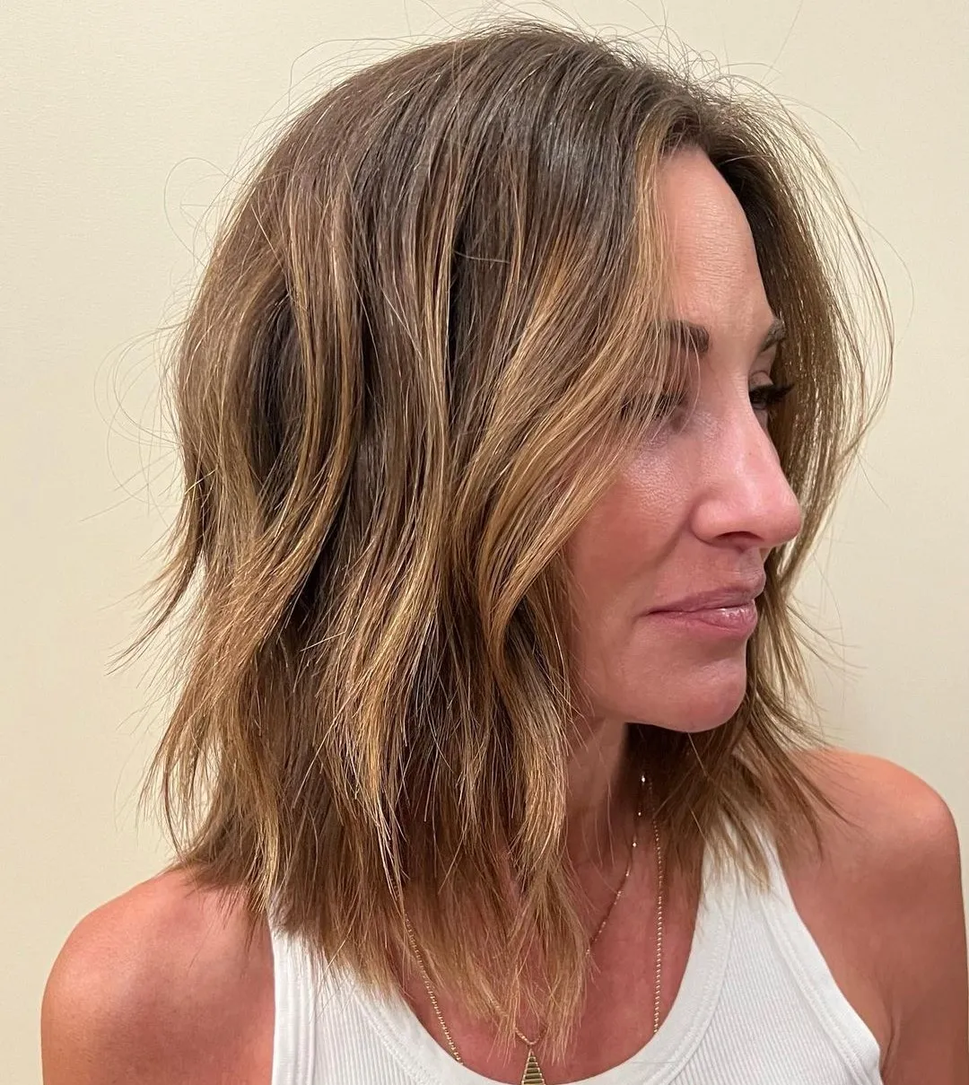 hairstyles for older women anti-age