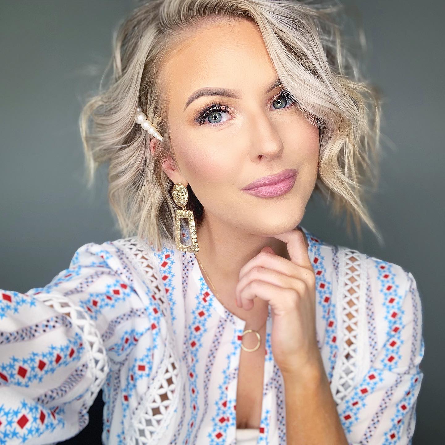 nicole huntsman short bob hairstyles