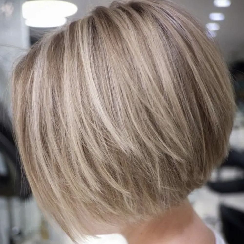40+, Tips, Short Haircut, Styles, Look Younger, Rejuvenate, Youthful Hairstyles, Anti-aging, Hair Makeover, Fresh Look, Age-defying, Modern Cuts,