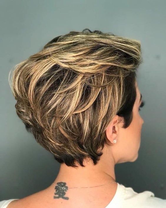 These Will Be the 36 Biggest Short Hair Trends in 2024 Page 30 of 37