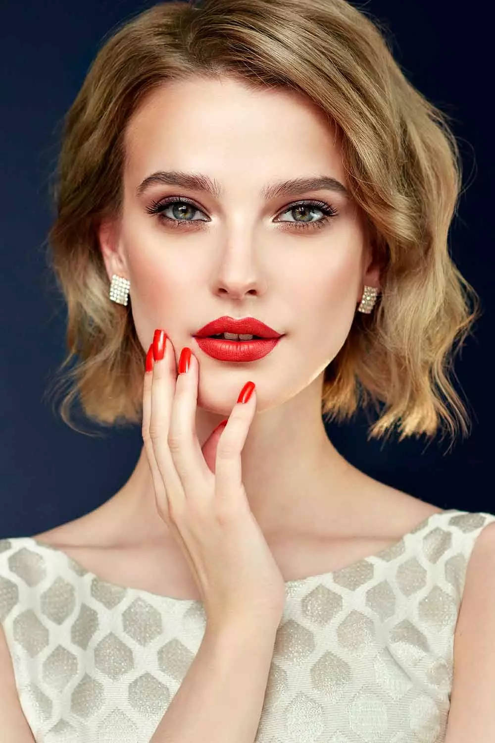 Style Short Wavy Hair Women Pinterest