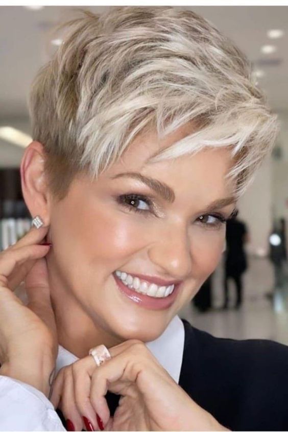 anti-aging short pixie cuts that look younger