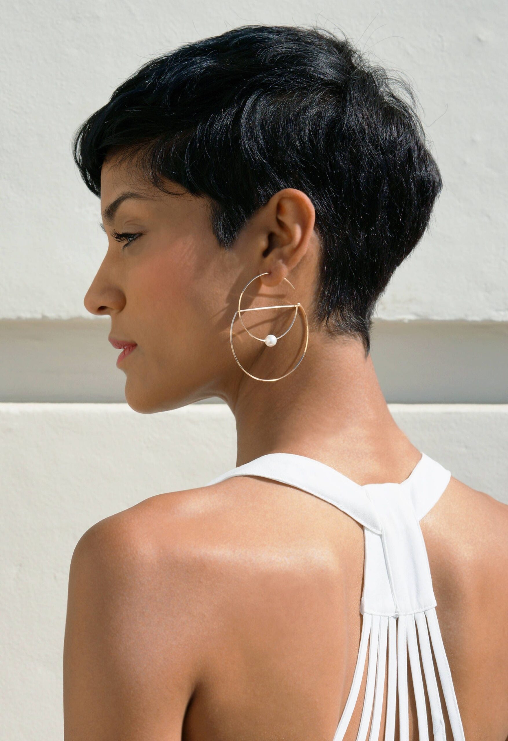 anti-aging short pixie cuts that look younger