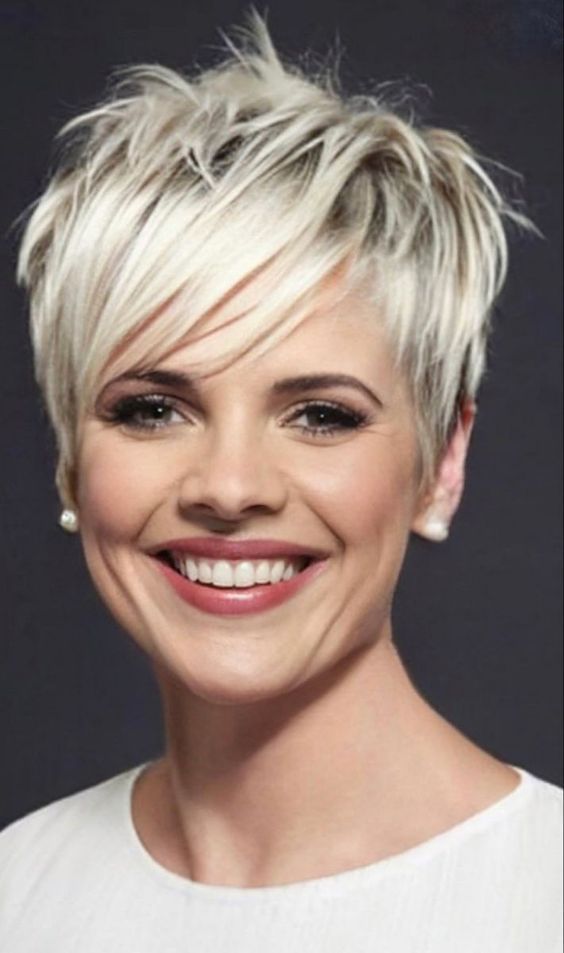 anti-aging short pixie cuts that look younger