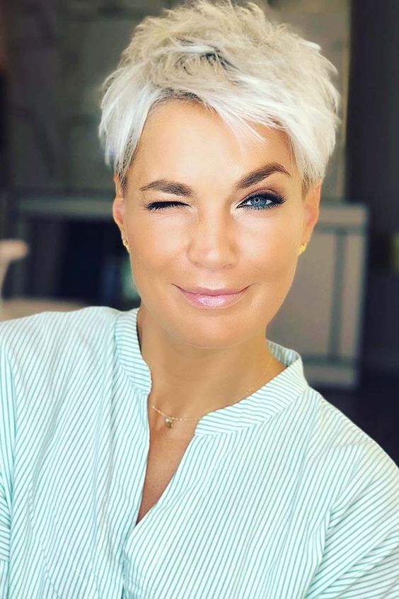 anti-aging short pixie cuts that look younger