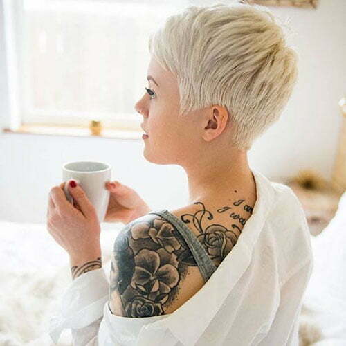 pixie cut blonde hair
