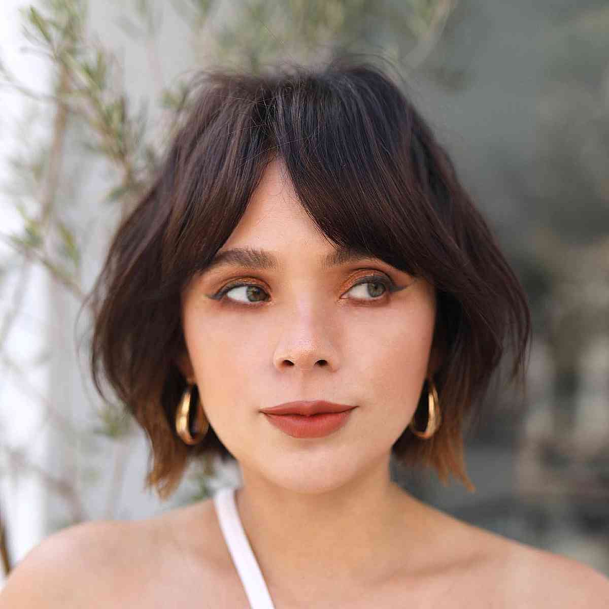 short haircuts with bangs