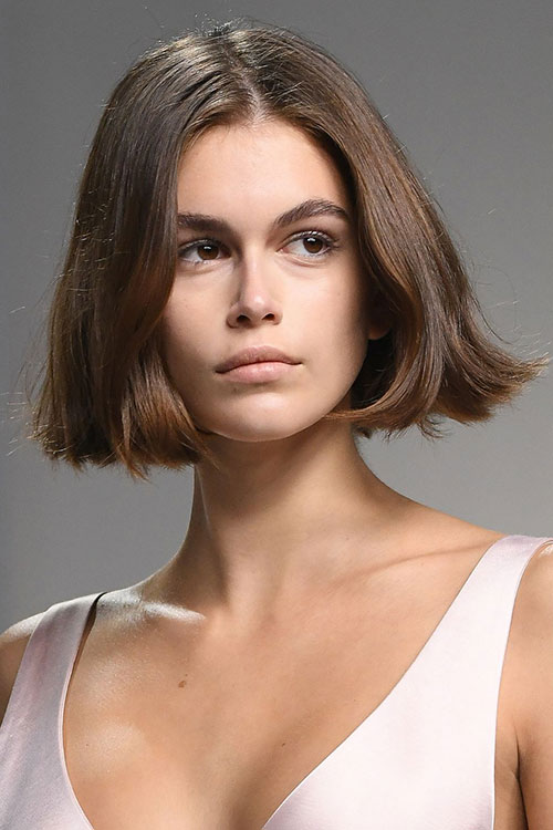 Kaia Gerber bob haircut