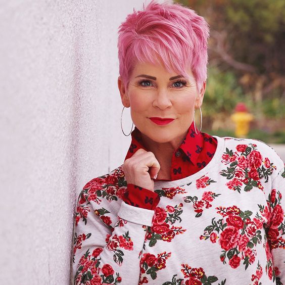 Short Pink Hair Color Inspirations