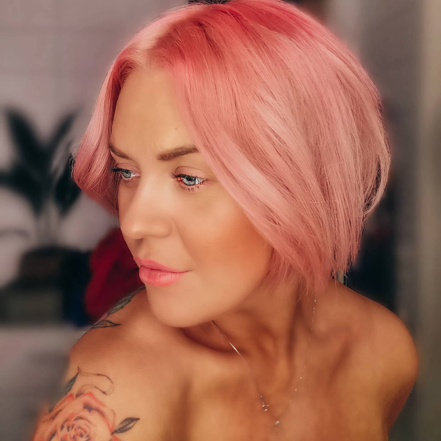 Short Pink Hair Color Inspirations