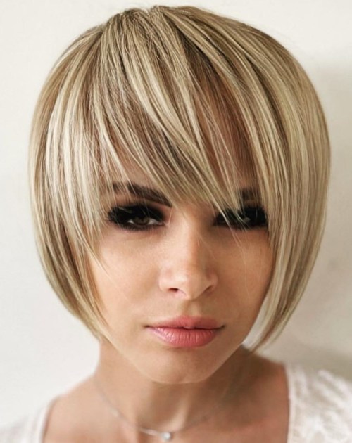 Short Straight Hairstyles Women
