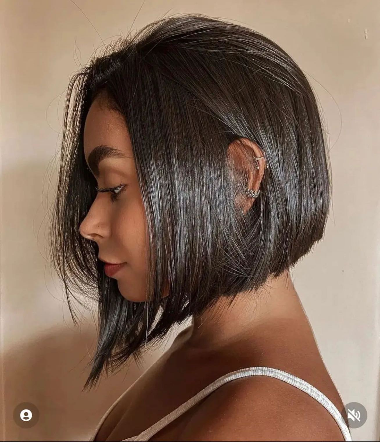 Bombshell Bob Haircuts Women Pinterest