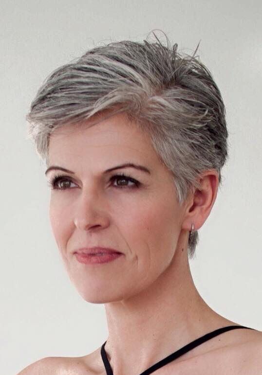 Anti-Aging Short Haircuts For older Women