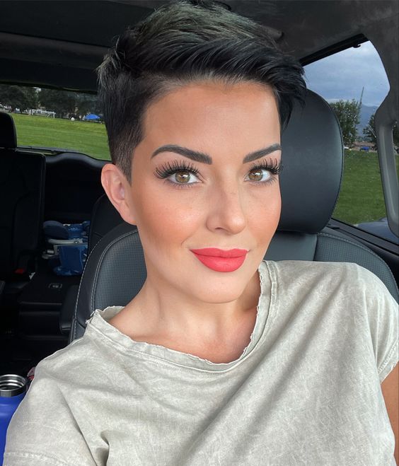 Dark Short Haircut Ideas Pinterest