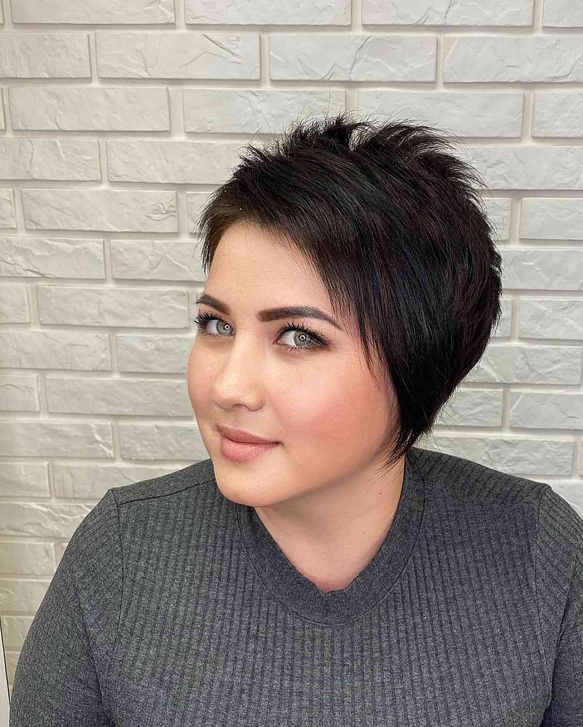Dark Short Haircut Ideas Pinterest