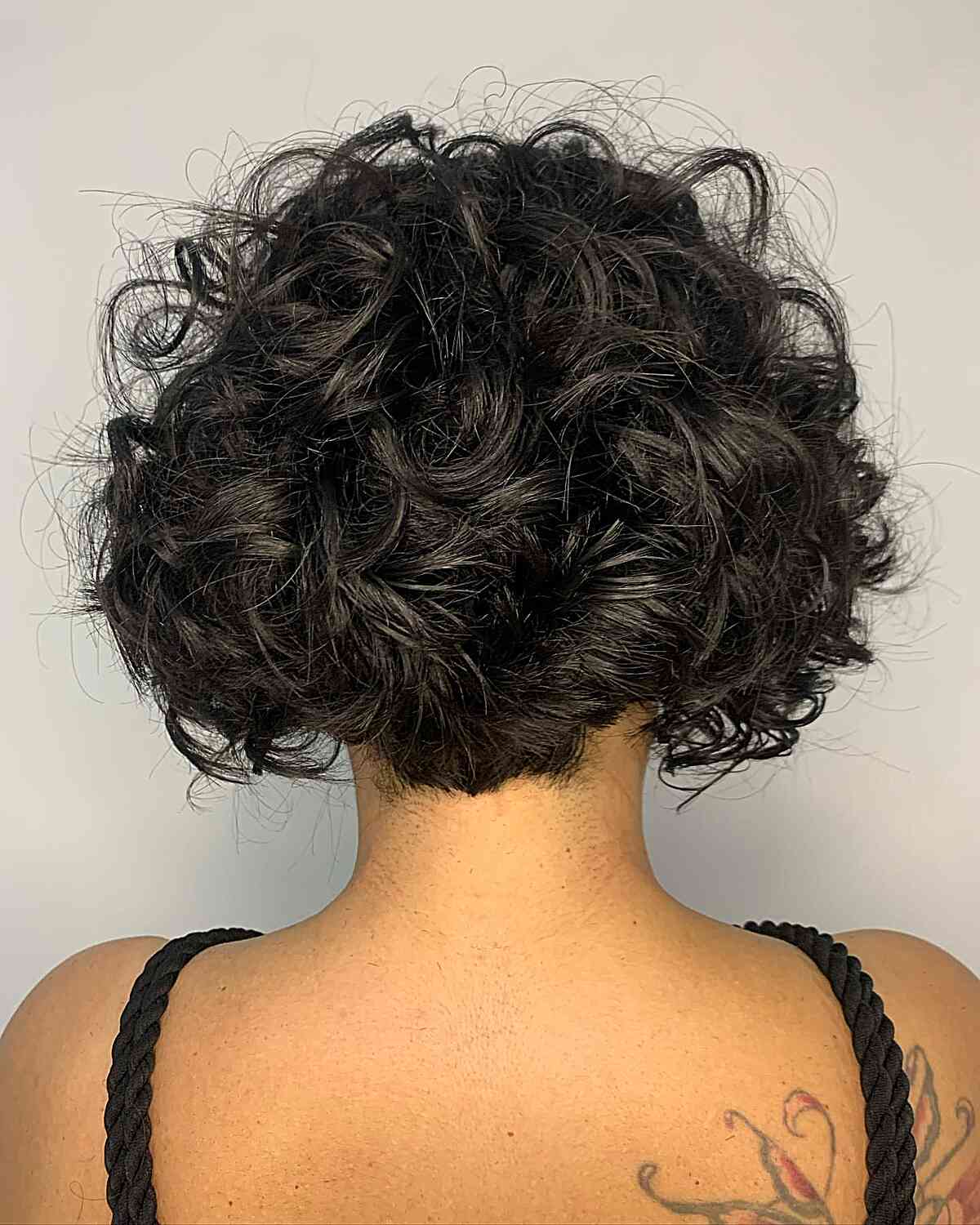 49 Dark Short Haircut Ideas and Inspirations - Page 34 of 49