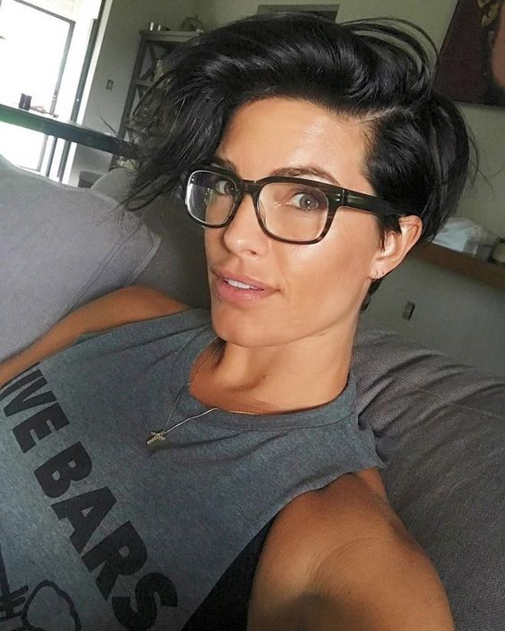 Dark Short Haircut Ideas Pinterest