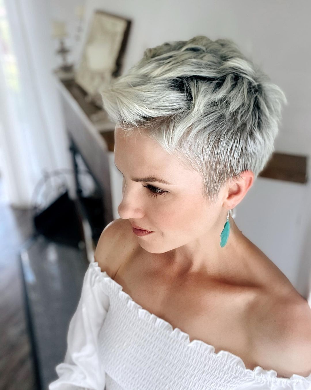 Most Attractive Pixie Hairstyles for Ladies