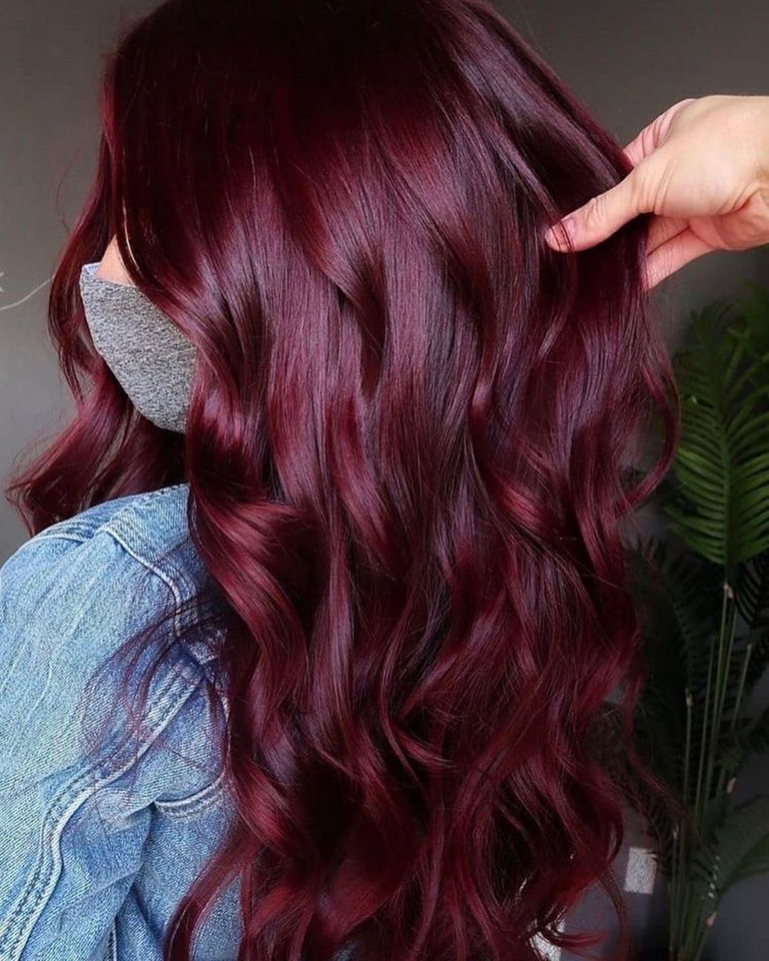 burgundy hair shades, burgundy hair color