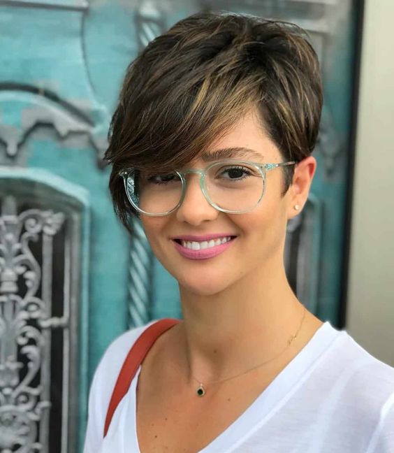 glamorous short hairstyle trends