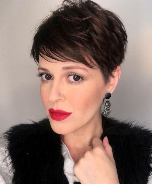 glamorous short hairstyle trends