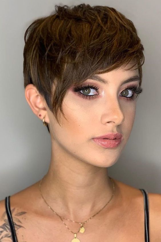glamorous short hairstyle trends