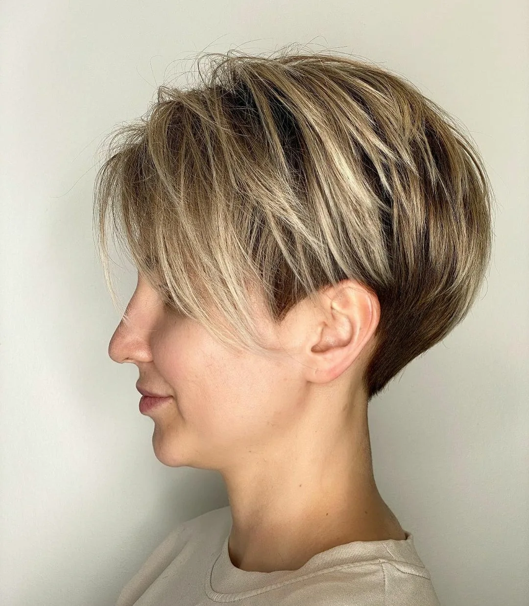 highlighted pixie cuts