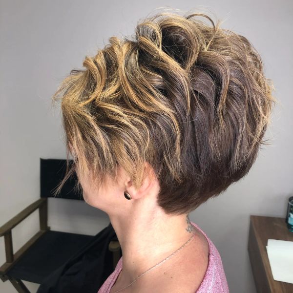 highlighted pixie cuts