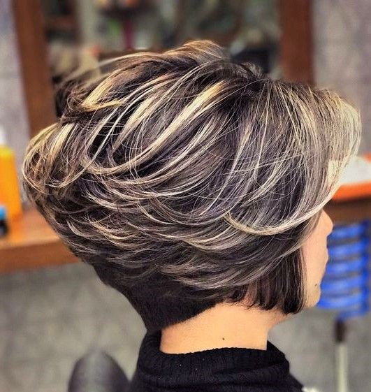 highlighted pixie cuts