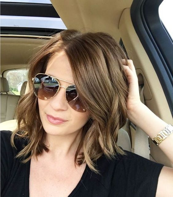 Medium Hairstyles for Sunglasses Wearers