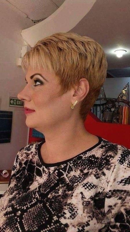 32 Must See Short Hairstyles For Women Over 50s Unmissable Page 23