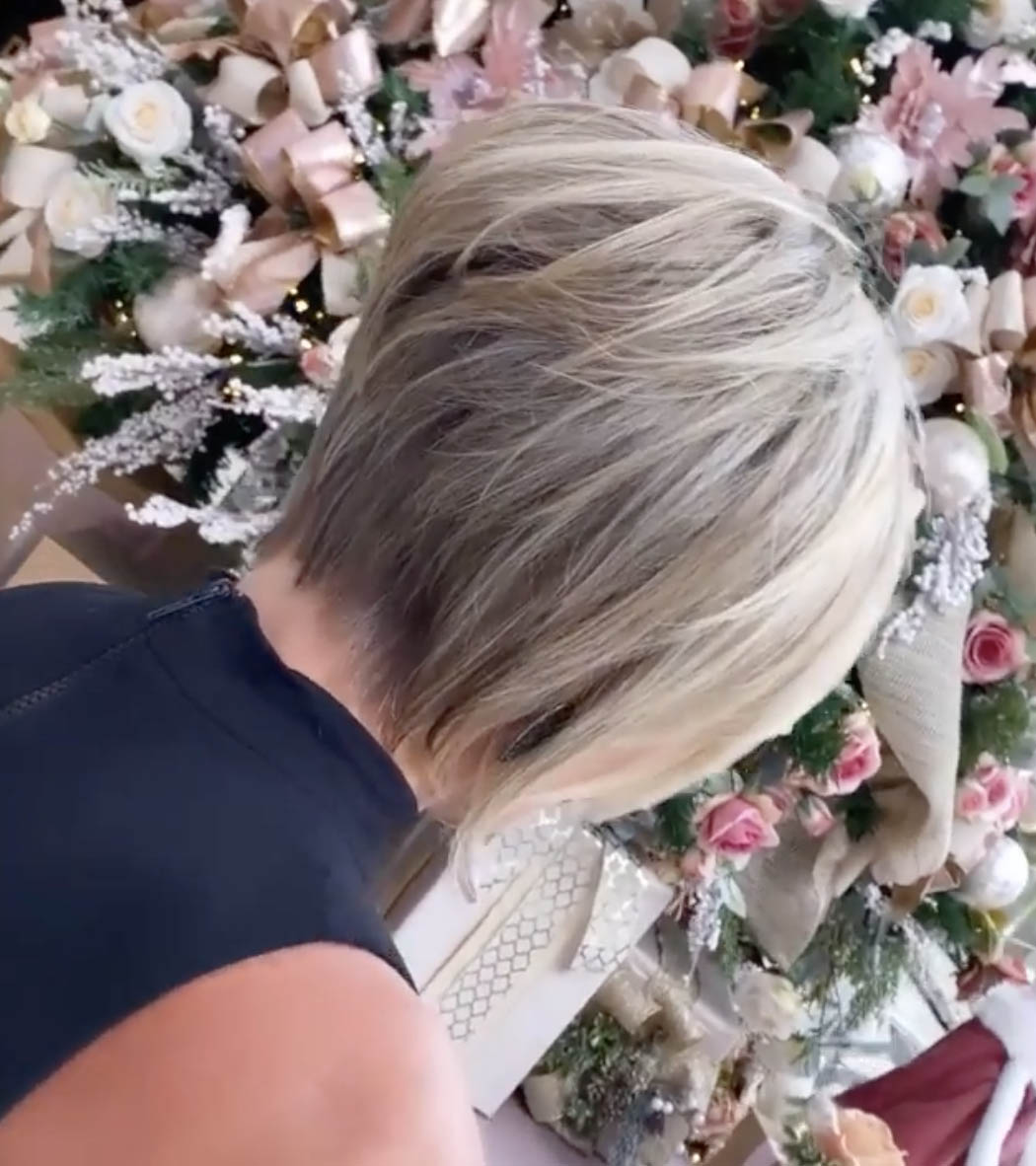 Short Hairstyles Women Over 40