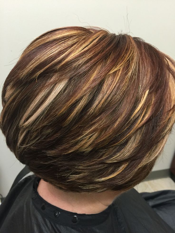 Short Highlighted Haircuts