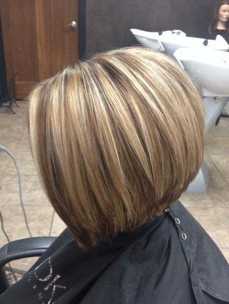 Short Highlighted Haircuts