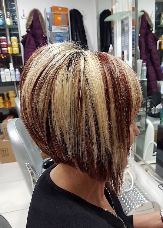 Short Highlighted Haircuts